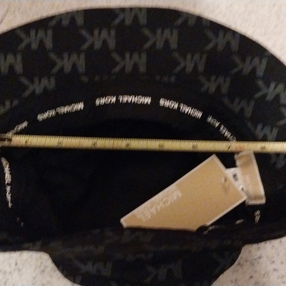 Michael By Michael Kors Black Hat. NWT Size M/L main image 3
